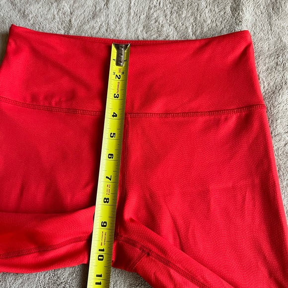 Zyia Light n Tight Leggings - Picture 12 of 14